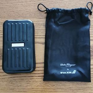 Ferragamo hardcase pouch + toiletries